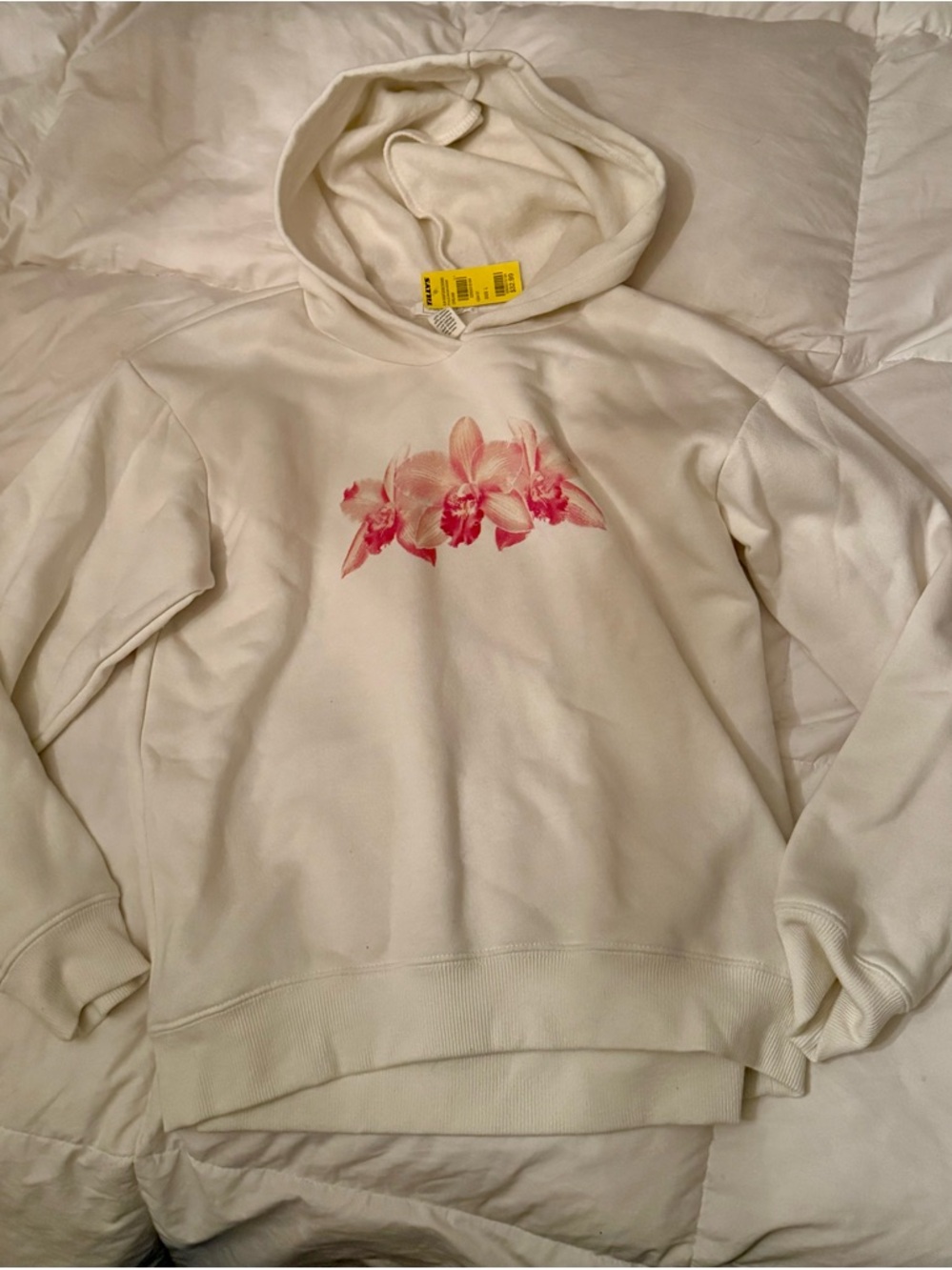 Full Tilt Cream Hoodie with Pink Floral Print L BNWT Tilly’s